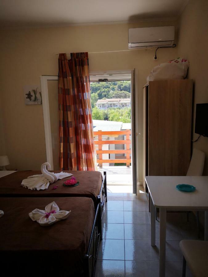 Apartment Alexis Armeno Маратиас Экстерьер фото