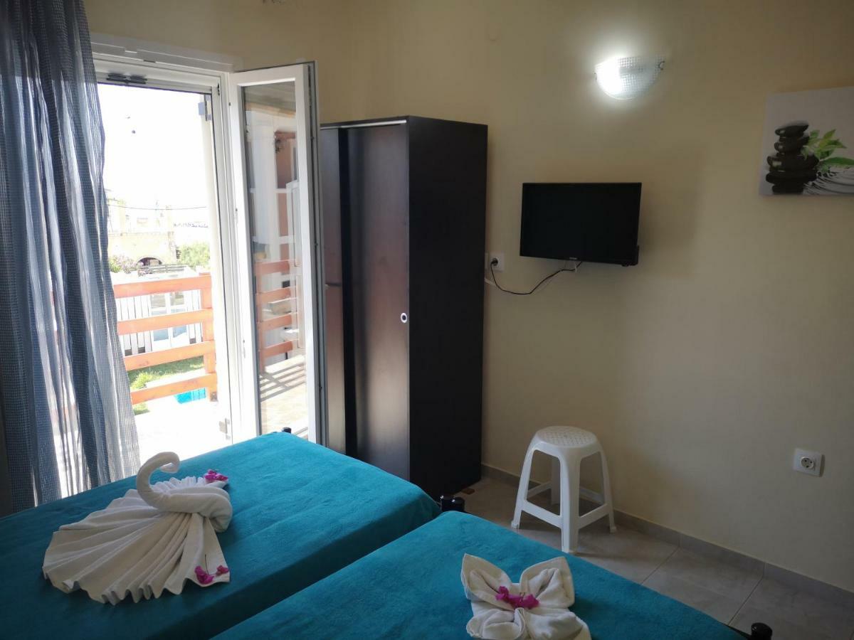 Apartment Alexis Armeno Маратиас Экстерьер фото